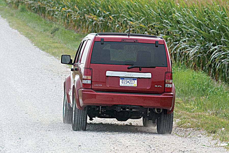  Jeep Liberty 2008 года  (фото 91 из 98)